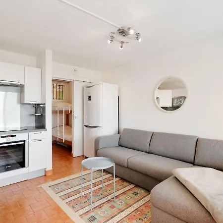 Апартаменты Studio Les Coteaux De La Nartelle-24 *